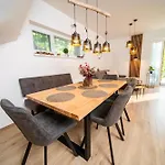 Na Satine Apartment