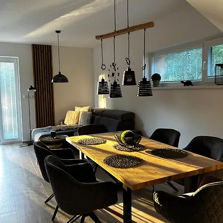 Na Satine Apartment *