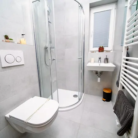 Na Satine Apartment