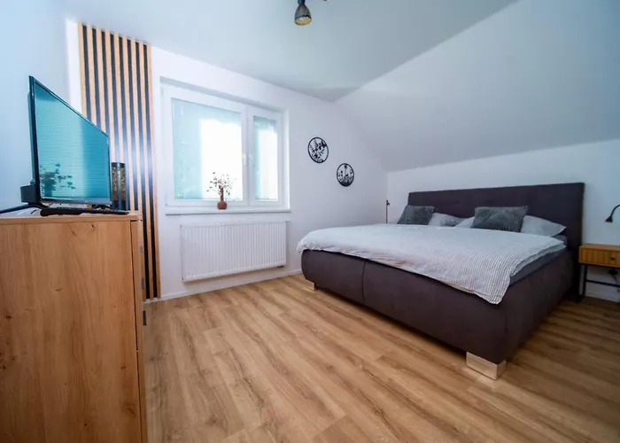 Na Satine Malenowice